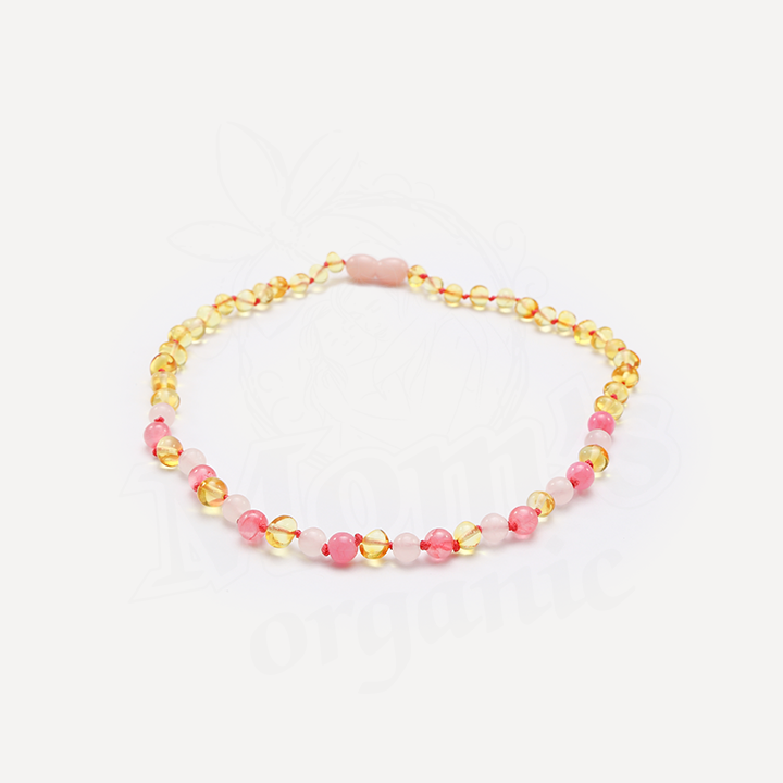 Amber Limon, Gül Kuvars, Pembe Yeşim